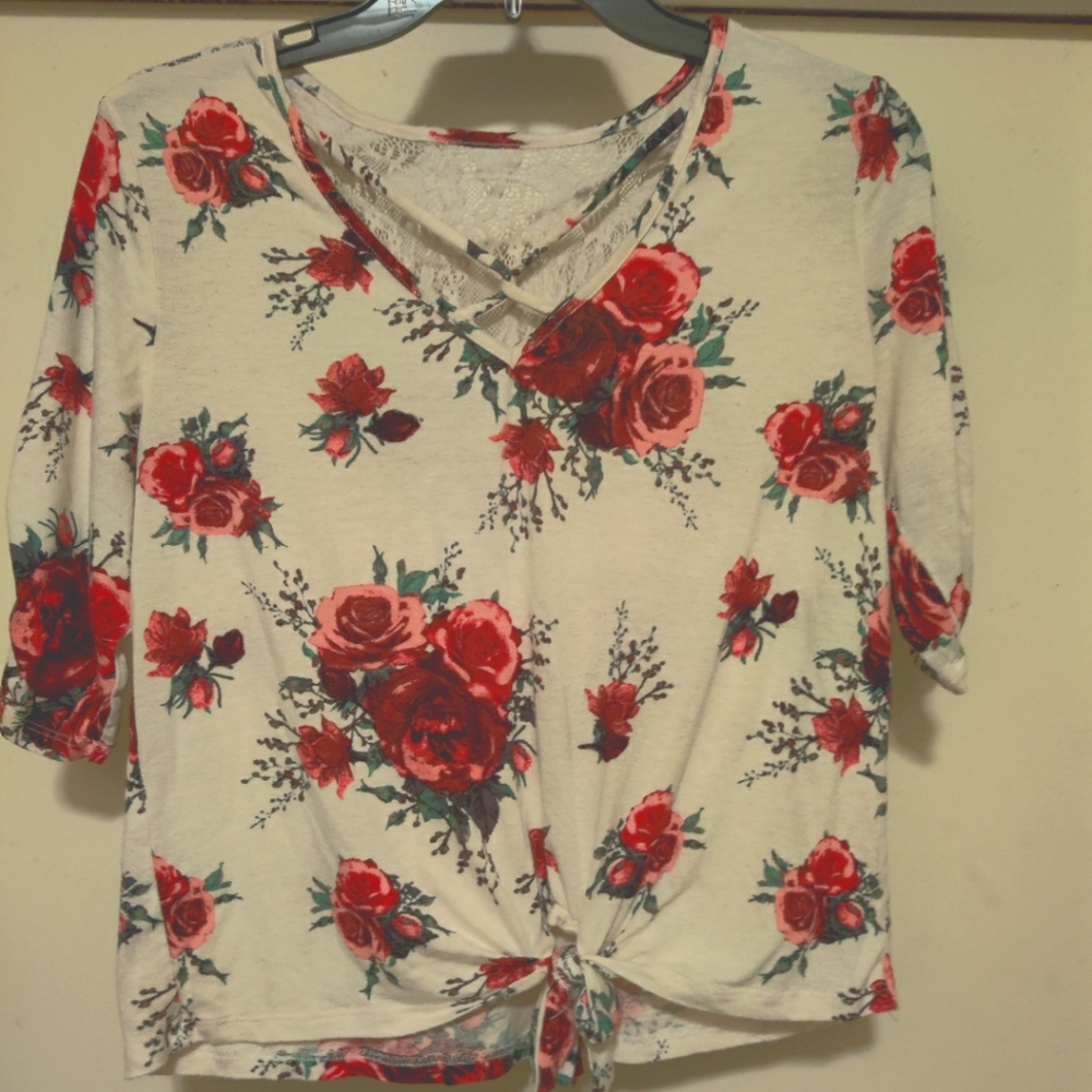 Medium Size Cream w/Red Roses Blouse
